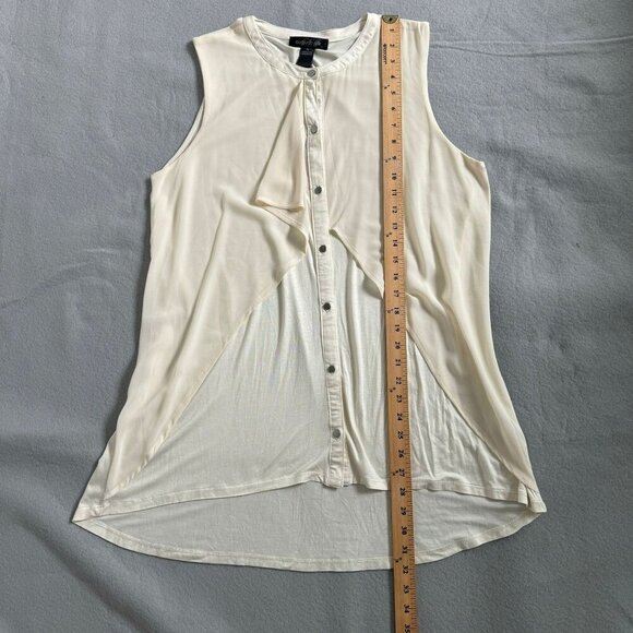 August Silk Sleeveless Button Up Layered Top. Size XL - Picture 4 of 6